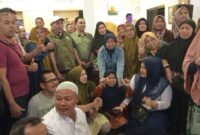 Reza Muhamad Irvan ikut Paguyuban Keluarga Sejahtera saat menggelar Family Gathering yang ke-24 tahun di Villa Khansa Resort Jalan Raya Puncak, Kp.Babakan Bunga, Bogor, Jawa Barat.