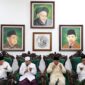 Calon presiden (capres) Koalisi Indonesia Maju Prabowo Subianto saat berkunjung ke pondok pesantren Tebuireng di Jombang. (Dok. Tim Media Prabowo Subianto)
